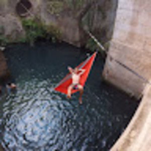 Meet your Posher, Zachary